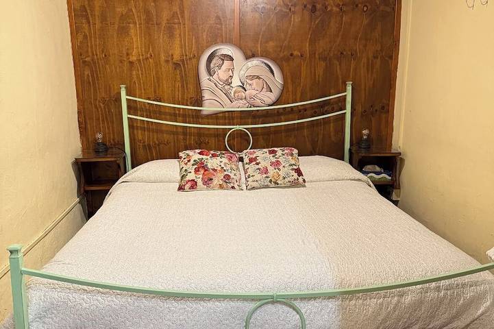 Ferienwohnung für 3 Personen, mit Garten und Whirlpool