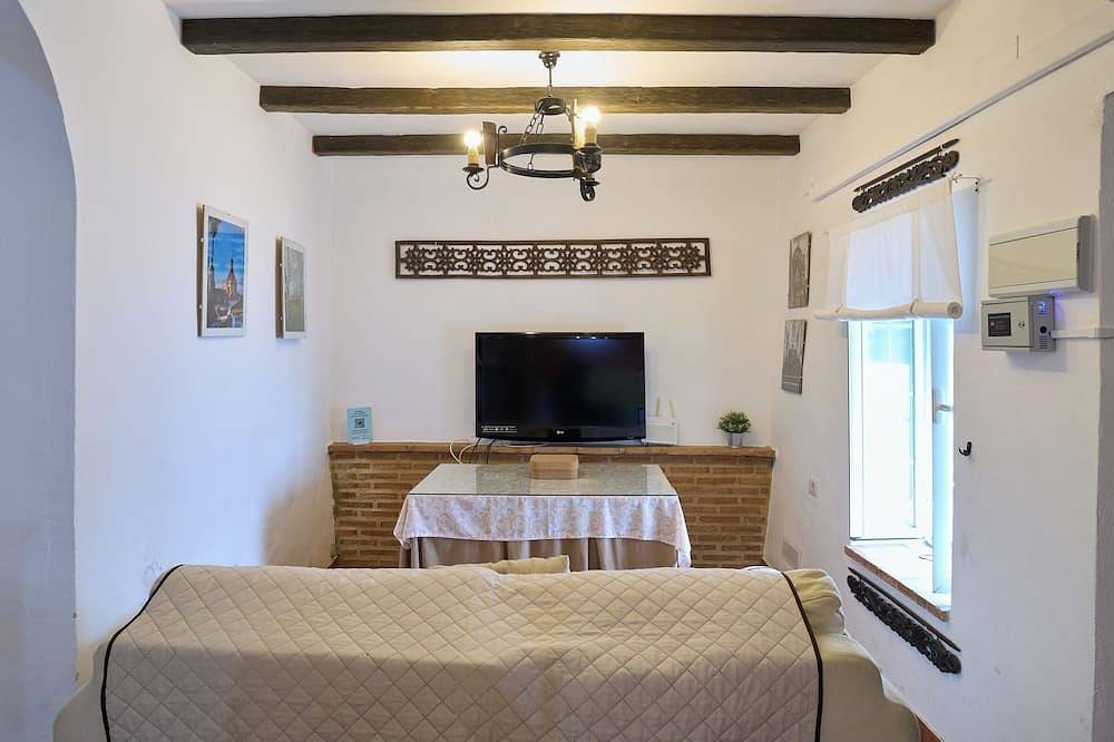 Apartamento 'Casa El Pocito' con Wi-Fi y aire acondicionado in Peñaflor, Provincia de Sevilla