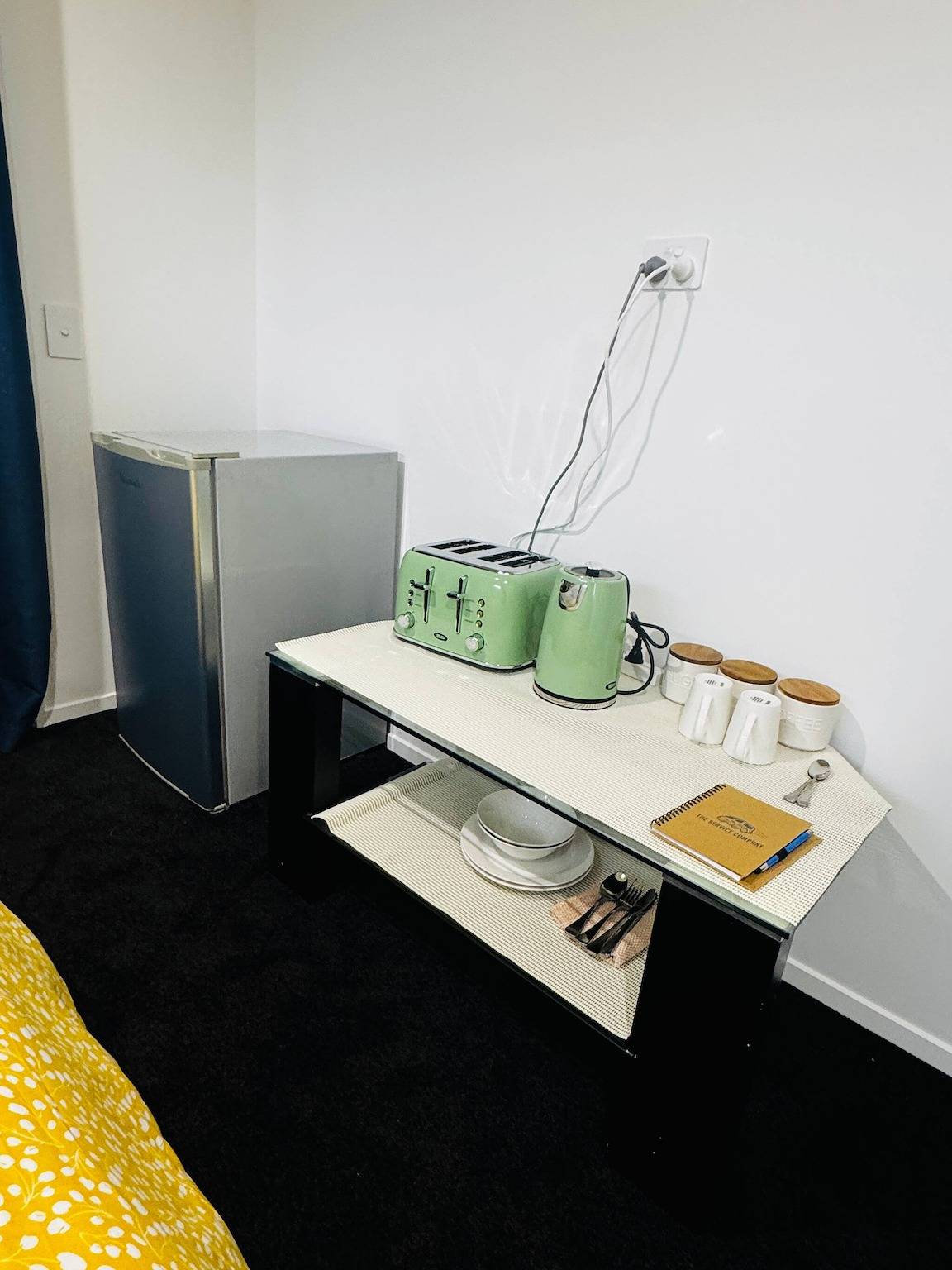 Room with En-suite and Kitchenette in Canterbury (NZ)