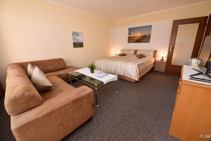 Ferienwohnung für 2 Personen, mit Terrasse und Garten in Döse - 4