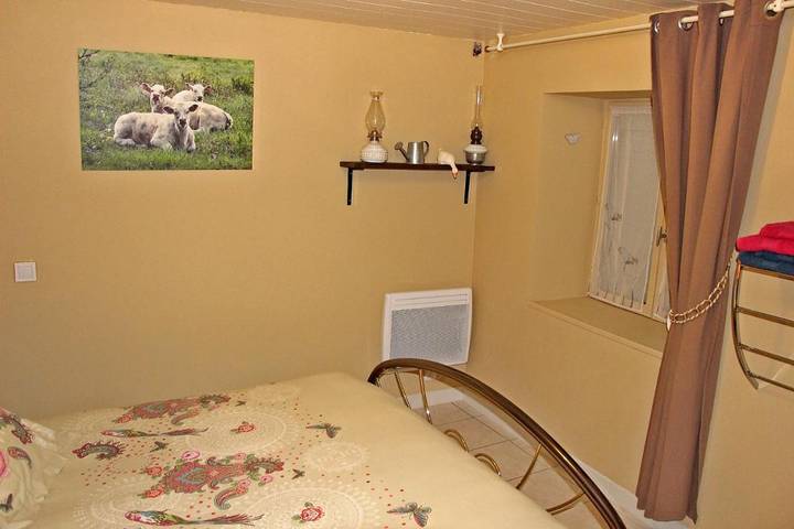 Chambre d’hôte pour 2 personnes, avec jardin dans Saint-Amand-Montrond - 4