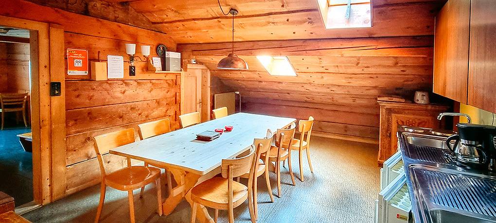 Ganze Ferienwohnung, Ferienwohnung Cresta Dachgeschoss in Rätikon Gebirgsgruppe, Luzein