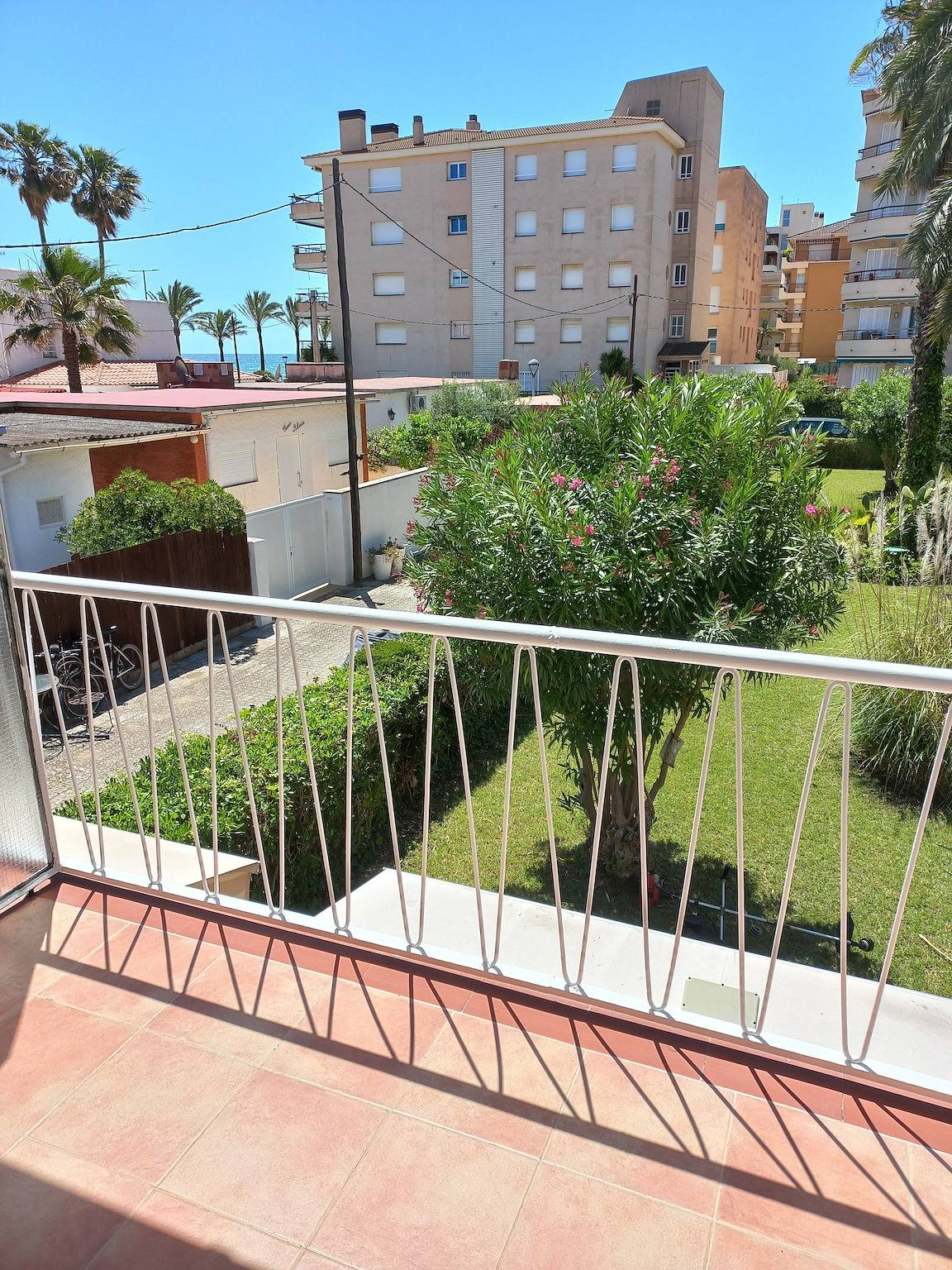 Studio entier, Studio Brise Méditerranéenne - à 1 min de la plage in Calafell, Costa Dorada