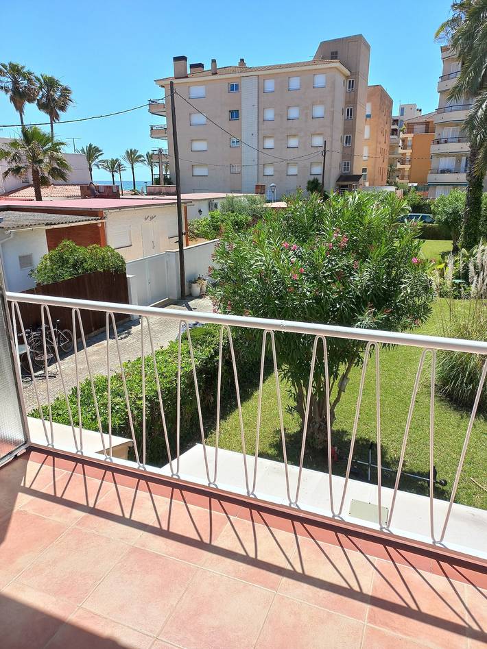 Estudio entero, Estudio Brisa Mediterránea - a 1 min de la playa in Platja de l'Estany - el Mas Mel (Calafell), Calafell