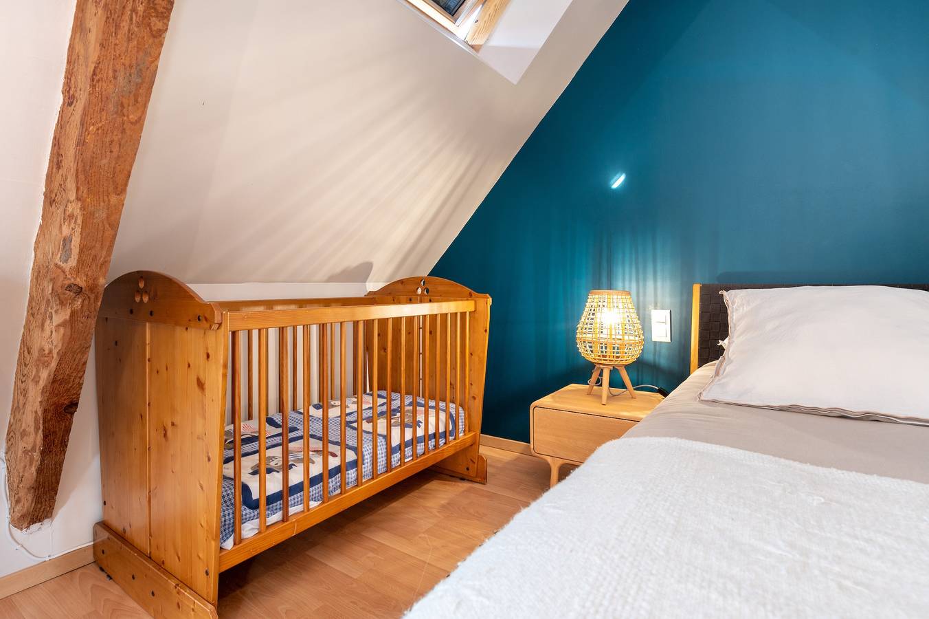 Bed and Breakfast „Embellie – Gästezimmer“ mit gemeinsamer Terrasse, Garten und Wlan in Baden, Côte des Mégalithes