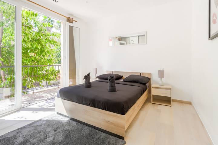 Ferienwohnung für 6 Personen, mit Terrasse und Garten in Nizza - 3