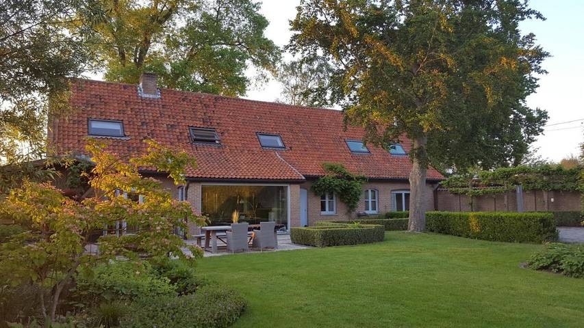 Chambre d’hôte pour 2 personnes, avec terrasse ainsi que jardin et vue à Wevelgem