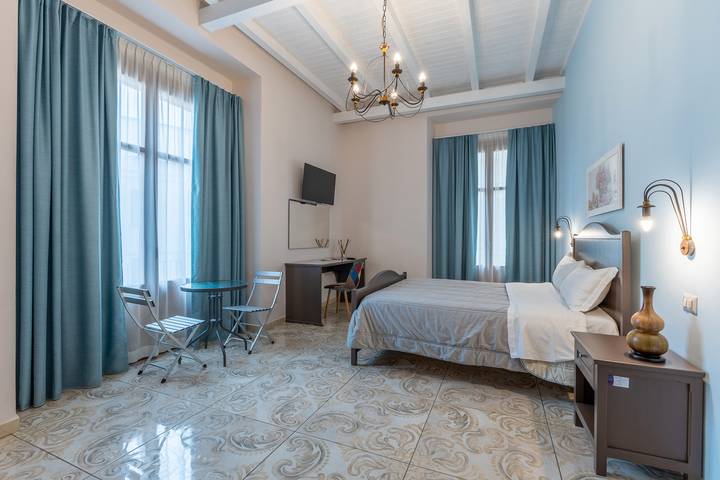 Chambre pour 2 personnes, avec balcon