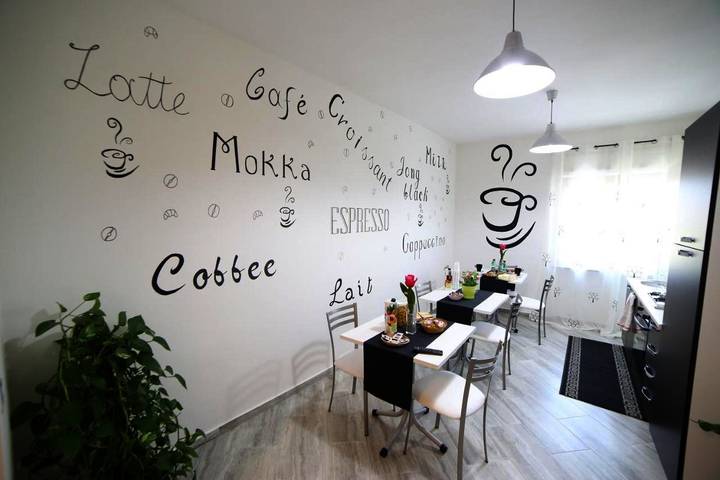 Bed and breakfast per 3 persone, con balcone - 1