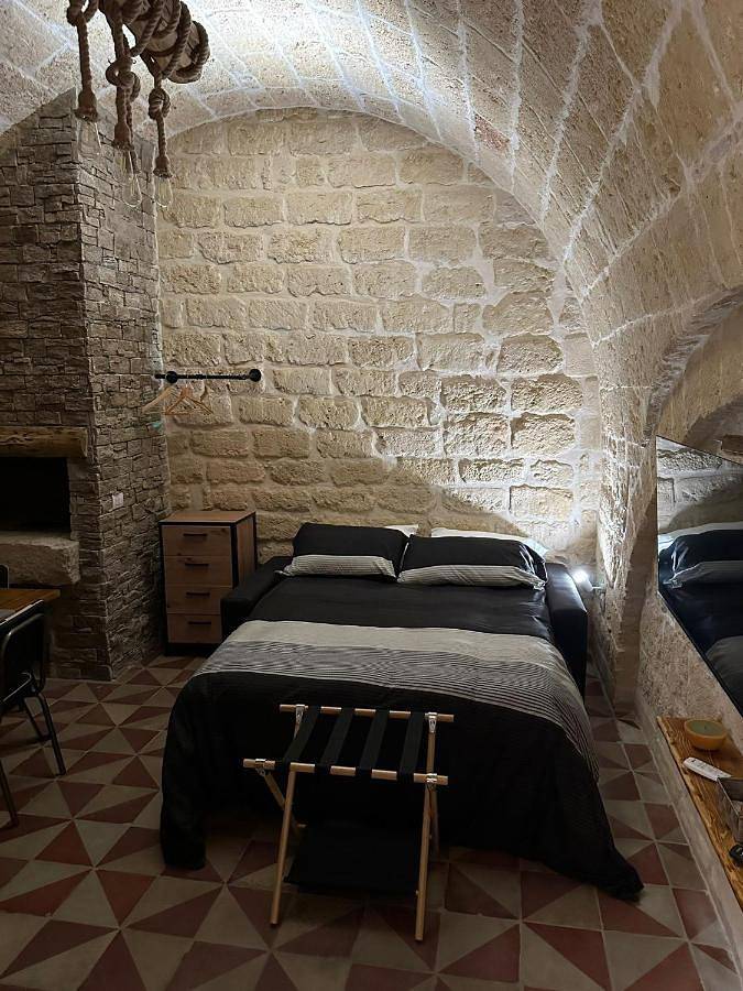 Room Pietra Bianca in Corato, Parc national d'Alta Murgia