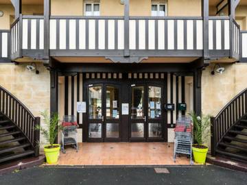 Appartement De Vacances pour 7 Personnes dans Deauville, Côte Fleurie, Photo 2