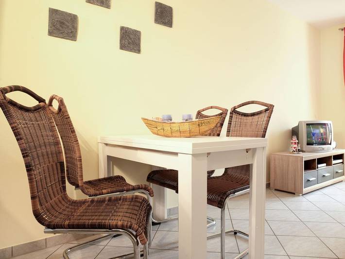 Ferienwohnung für 3 Personen, mit Terrasse und Ausblick, mit Haustier in Gollwitz - 3