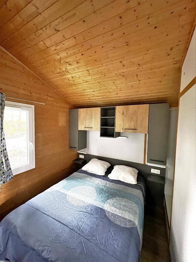Two-Bedroom Chalet ( 5 Adults ) in Gap und Umgebung
