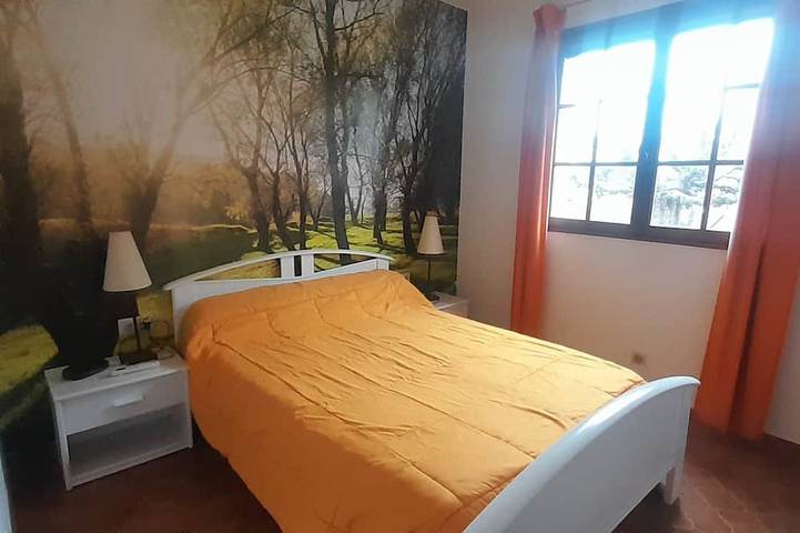 Location de vacances pour 8 personnes, avec terrasse ainsi que jacuzzi et jardin, animaux acceptés à Les Arcs (Var) - 4