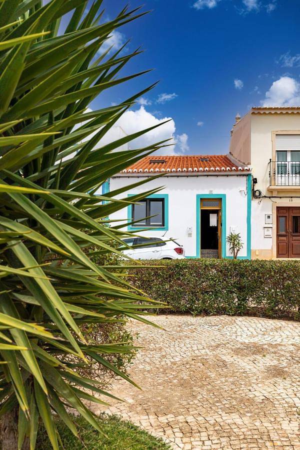 Location de vacances pour 6 personnes, avec vue et terrasse à Vila do Bispo - 3
