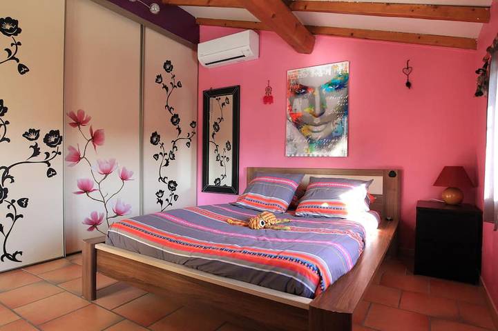 Location de vacances pour 6 personnes, avec jardin ainsi que jacuzzi et terrasse à Vergèze - 2