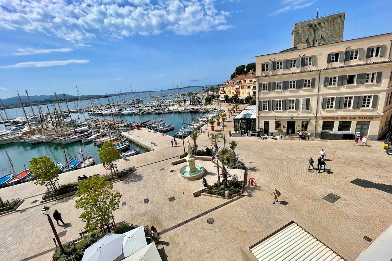 Ganze Wohnung, Ferienwohnung für 2 Personen mit Balkon in Sanary-sur-Mer, Toulon Region