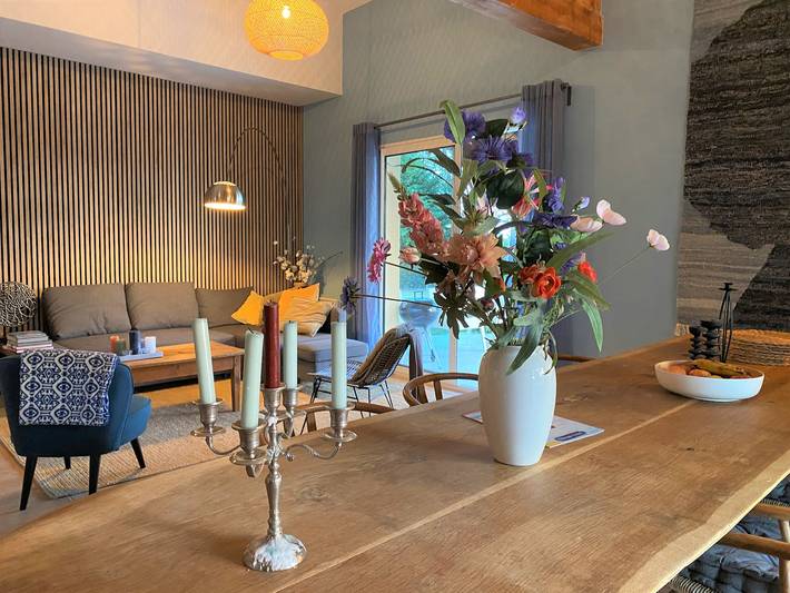 Location de vacances pour 6 personnes, avec jardin à Vasles - 2