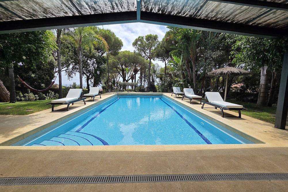 Homeholidaysrentals Acuarela - Costa Barcelona in Urbanizacion Montcabrer, Cabrils