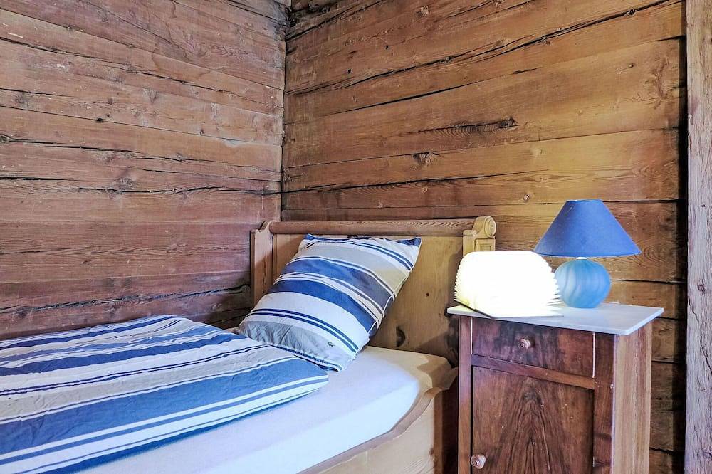 Geheel appartement, Mooi appartement voor 4 personen met Wifi, Tv, terras, panorama, parking en huisdieren toegestaan in Bürchen, Walliser Alpen
