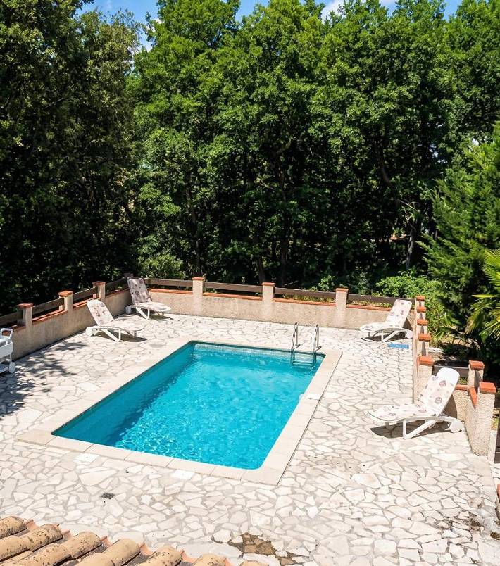 Location de vacances pour 15 personnes, avec Terrasse ainsi que Jardin et Piscine à Martignargues - 3