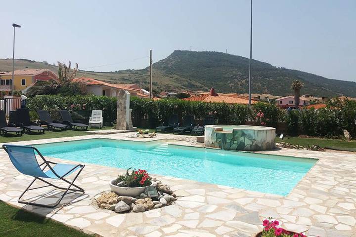 Residenz für 4 Personen, mit Pool und Garten in Italien - 3