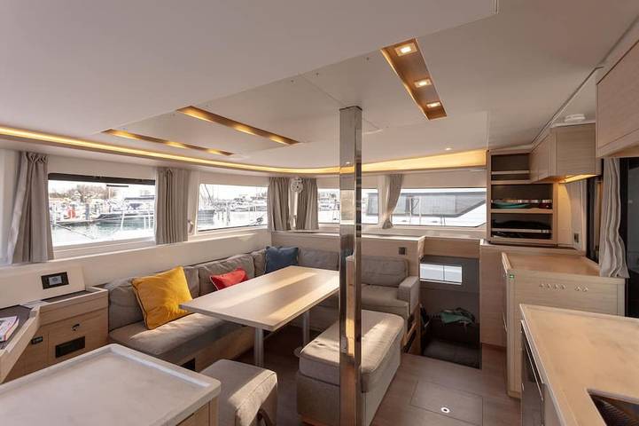 Péniche pour 6 personnes en Corse - 4