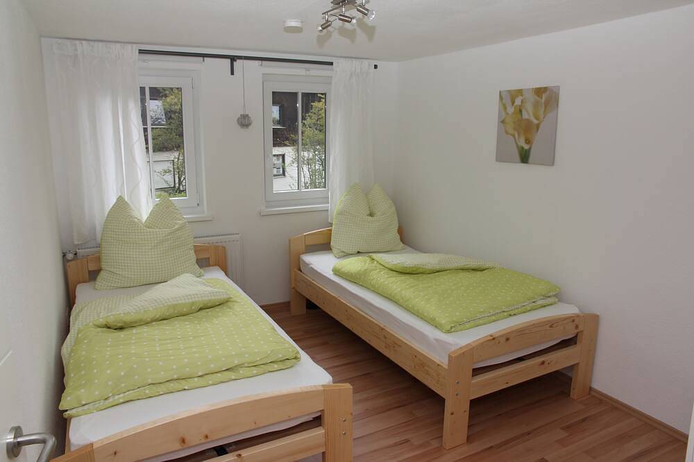 Ganze Wohnung, Großzügige Ferienwohnung in Freudenstadt-Dietersweiler in Freudenstadt, Mittlerer Schwarzwald
