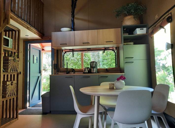 Vakantiepark Delftse Hout — Wander Lodge in Delft, Stadsgewest Haaglanden