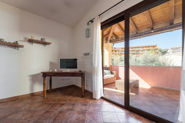 Hel lägenhet, Charming Rural Apartment "Trivano Panoramico Villasimius" with Wi-Fi & Balcony in Crabonaxa/Villasimius, Villasimius