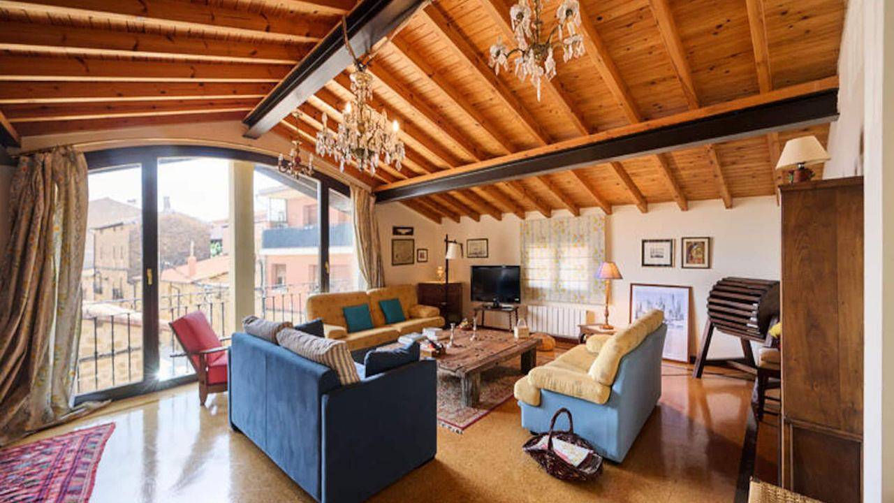 Apartamento vacacional entero, Ferienwohnung für 8 Personen (170 m²) in Eskuernaga / Villabuena de Álava in Villabuena de Álava, Rioja Alavesa