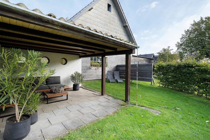 Hel lejlighed, Apartment 'B74 - Der Perfekte Urlaubsort' with Private Terrace and Wi-Fi in Simmerath, Rureifel (Nordrhein-westfalen)