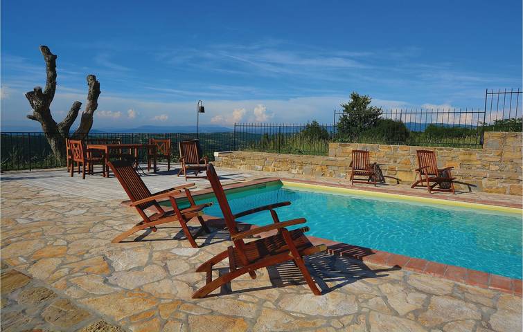 Casa de férias para 15 pessoas com terraço in Koper, Istria Eslovena
