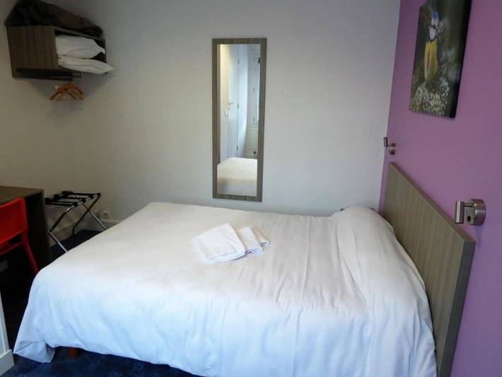 Hôtel pour 3 personnes, avec terrasse à Saint-Avertin - 3