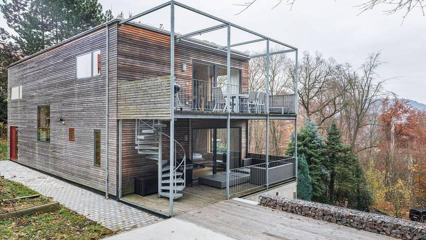 Ferienhaus für 10 Personen, mit Sauna und Balkon sowie Garten - 1