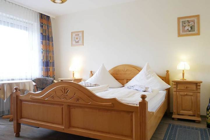 BnB für 2 Personen, mit Garten im Odenwald