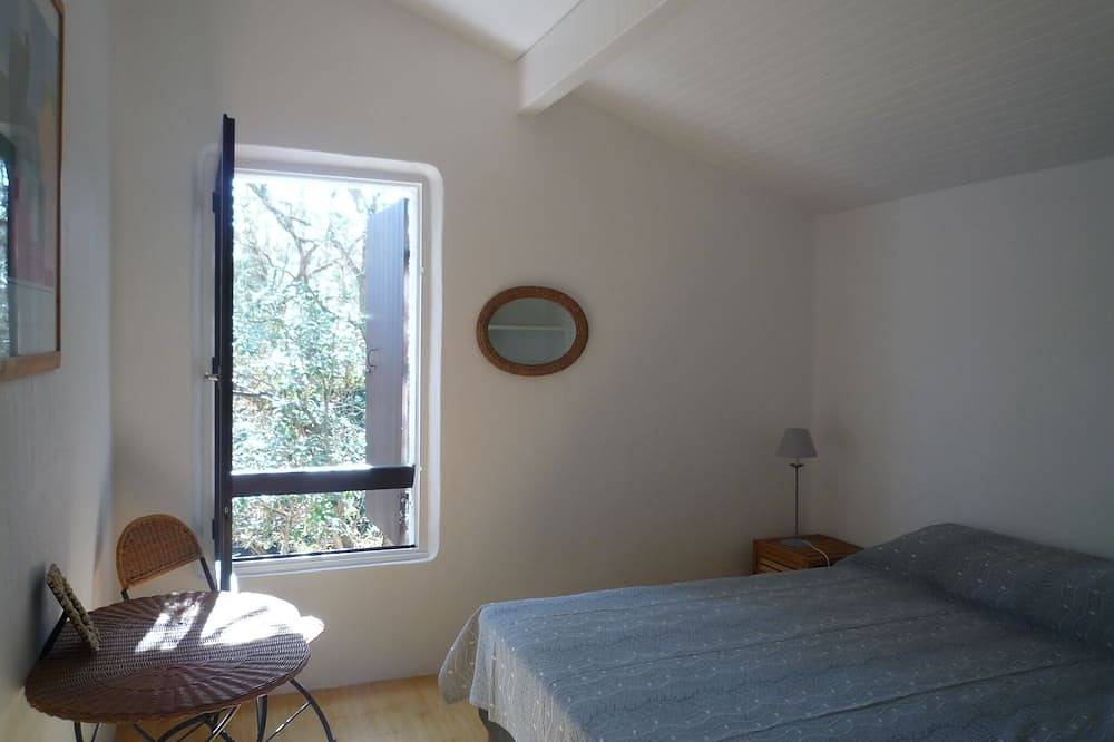 Maison d'architecte, à 500 m de l'océan, nichée au fond d'une impasse in Seignosse Océan, Seignosse