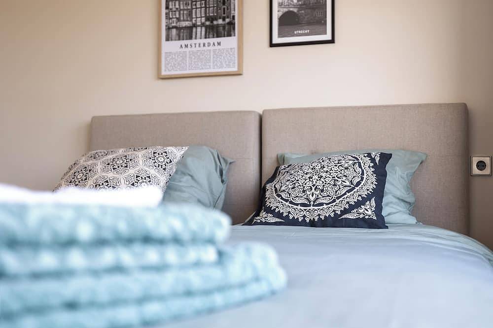 Geheel appartement, 2 bedroom apartment in breukelen in Breukelen, Groene Hart