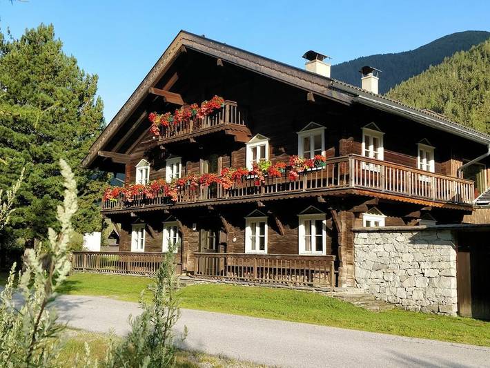 Ferienhaus für 7 Personen, mit Balkon und Terrasse in St. Veit in Defereggen