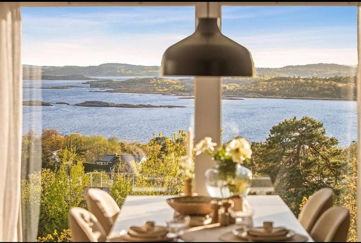 Ferienwohnung für 7 Personen, mit Balkon und Terrasse sowie Garten und Ausblick in Tjøme