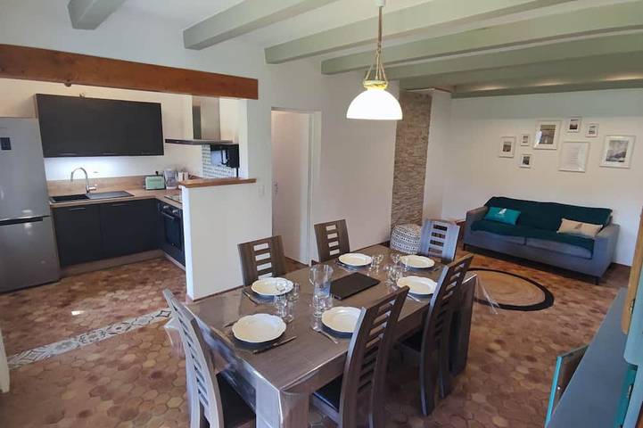 Location de vacances pour 5 personnes, avec terrasse et jardin dans Plage Gautrelle