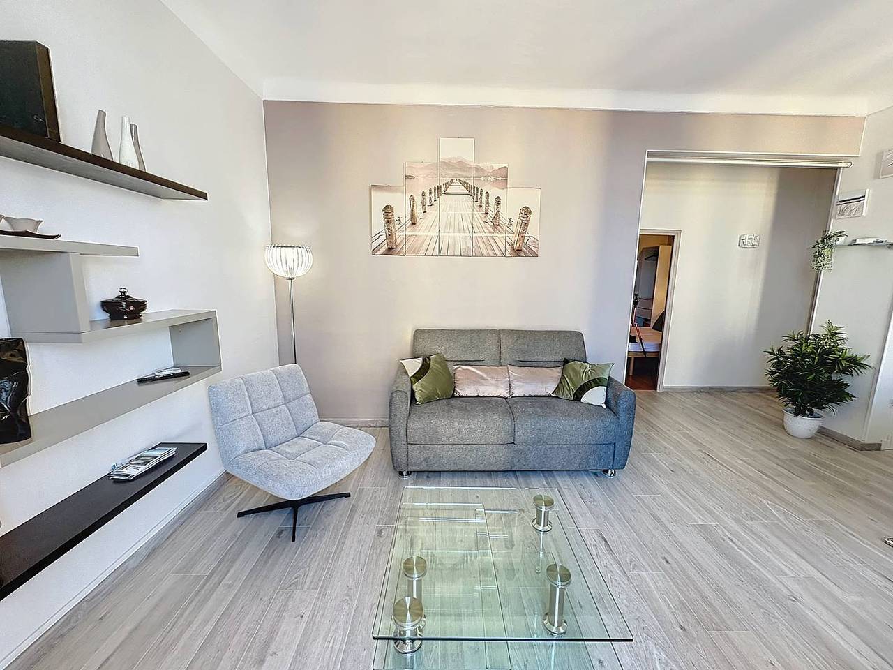 Appartement de vacances entier, - Beau 2 pièces avec balcon et vue mer latérale in Cannes, Région de Cannes