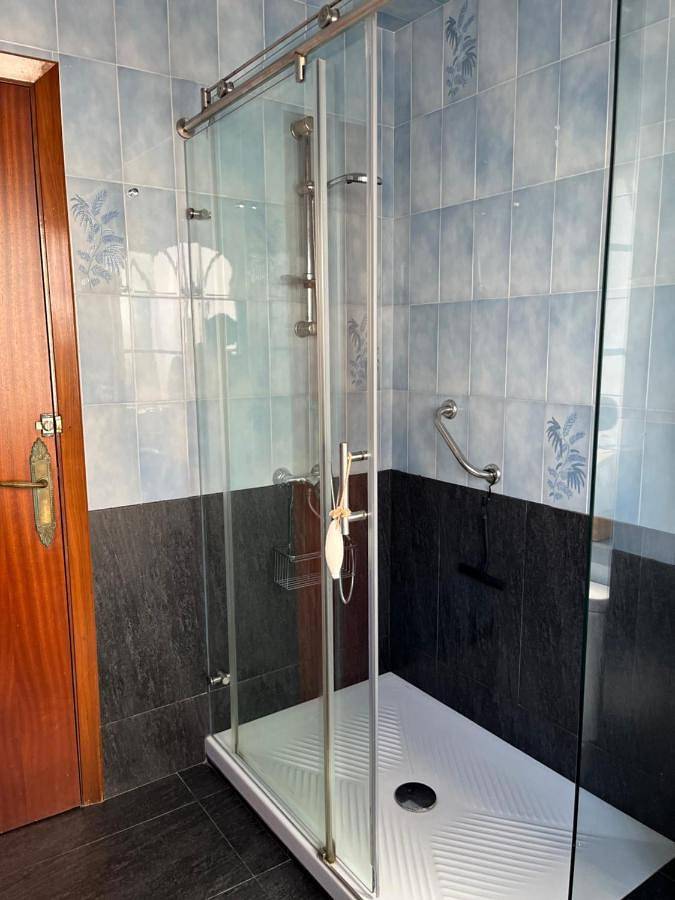 Apartamento vacacional entero, Character home in scenic Caión in Caión, Laracha