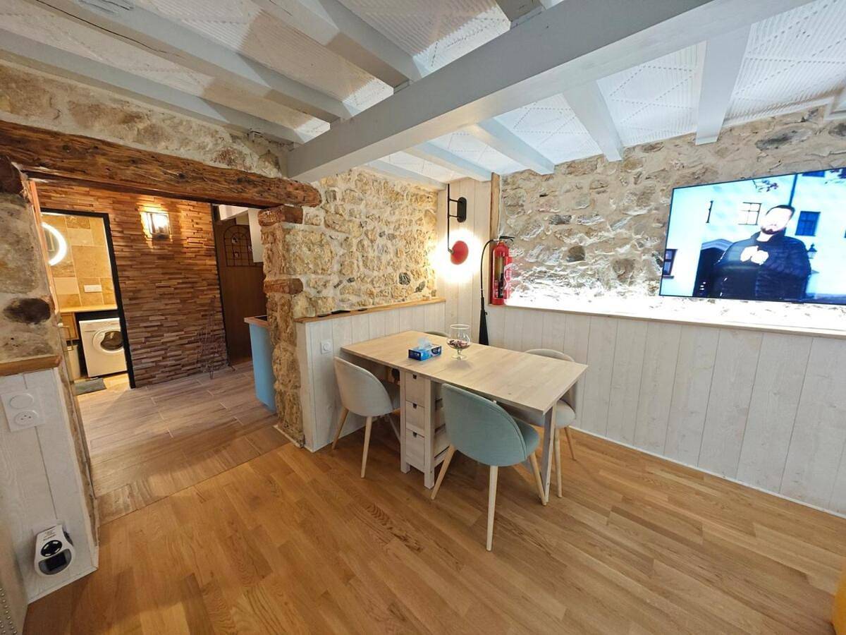Superbe Studio Roustique in Saint-Jean-de-Gonville, Gex