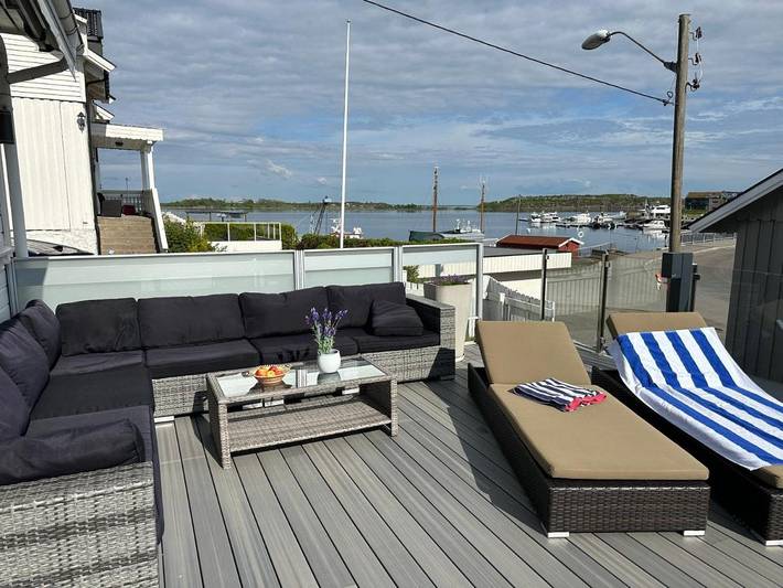Villa für 15 Personen, mit Ausblick und Garten - 1