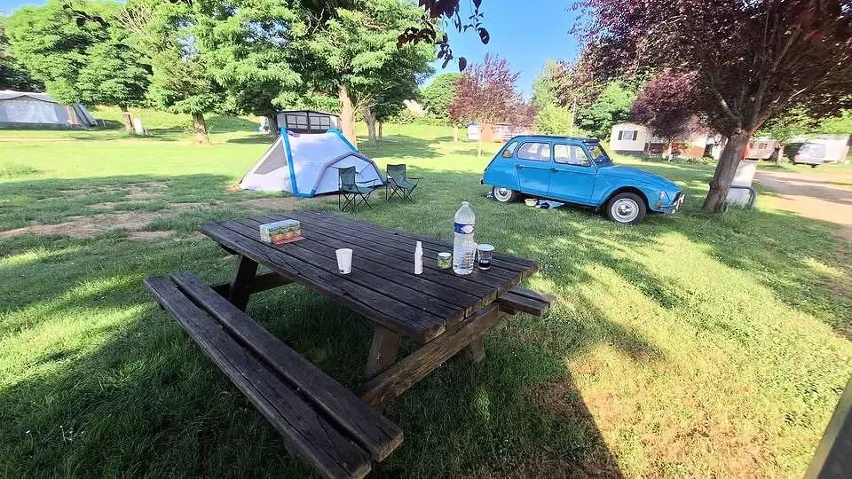 Mobil-home Grand Confort - 29 m² - 2 chambres 4 personnes in Saint-Germain-Laval, Région de Roanne