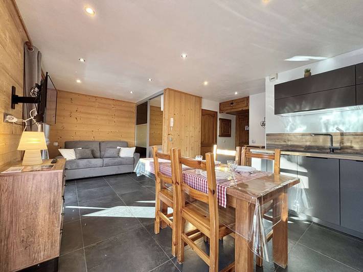 Apartamento entero, Encantador estudio con alcoba - Aparcamiento - Praz-sur-Arly in Praz-sur-Arly, Pays du Mont-Blanc