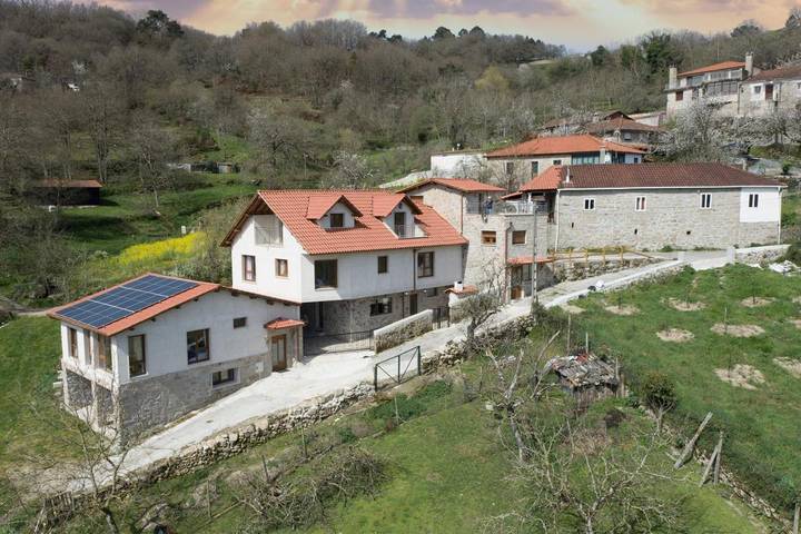 Casa de vacaciones para 10 personas, con balcón y vistas - 1