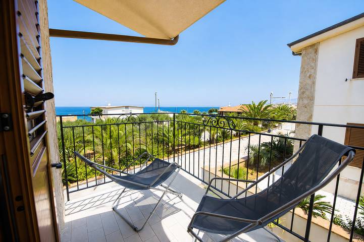 Appartamento per 4 persone, con Balcone e Giardino a Balestrate