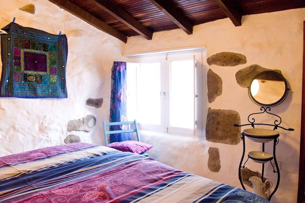 Acogedora casa de campo con jardín en plena naturaleza. in Cuesta Falcón, Teror